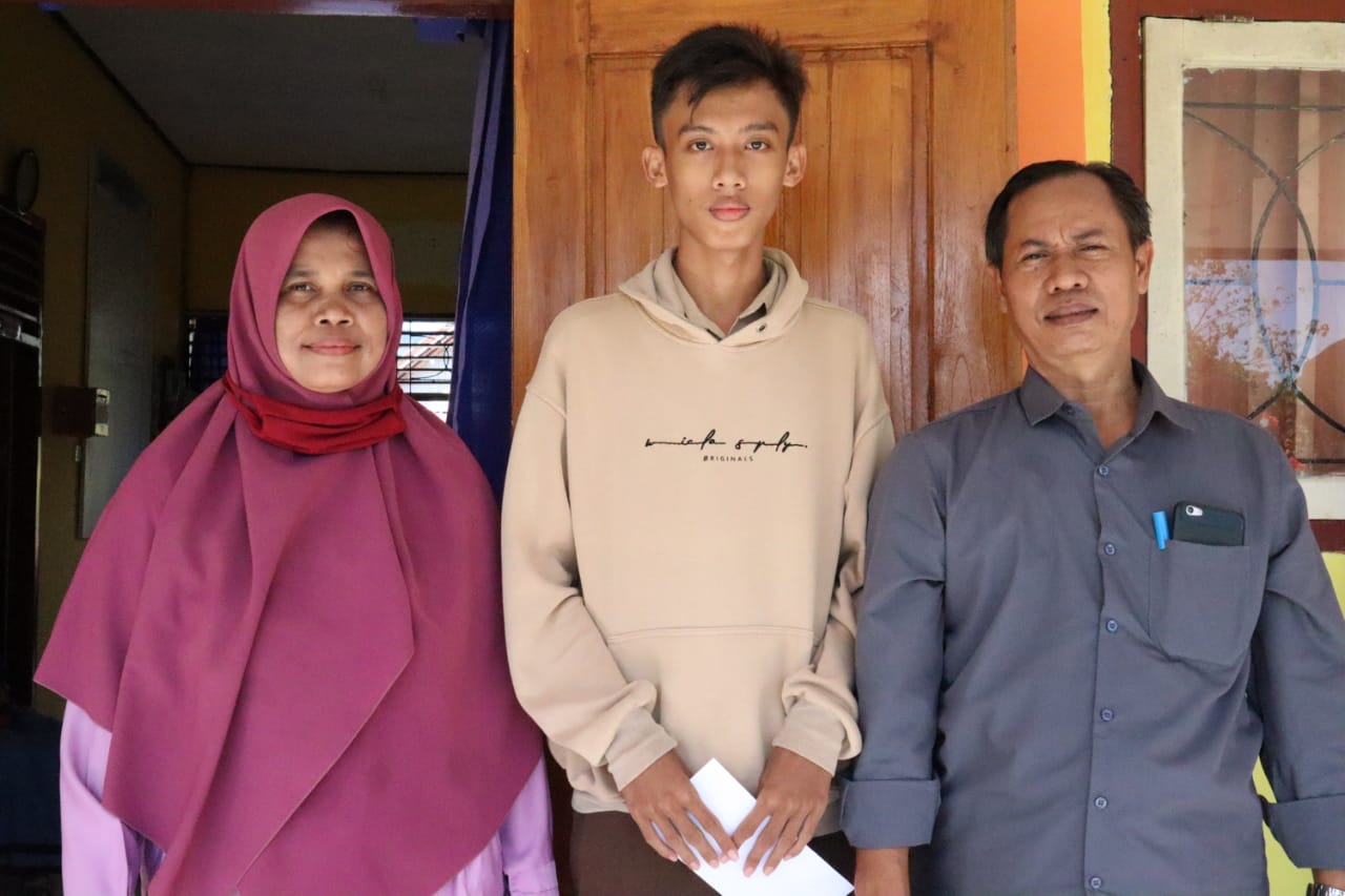 Pembagian Raport Semester Genap 2021